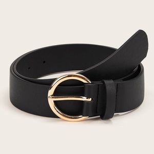 SHEIN Black and Gold Round Metal Belt Buckle